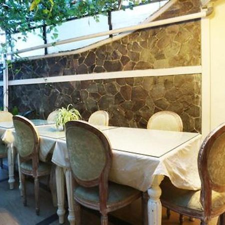 La Nostalgie Boutique Guest House Μπαντούνγκ Εξωτερικό φωτογραφία