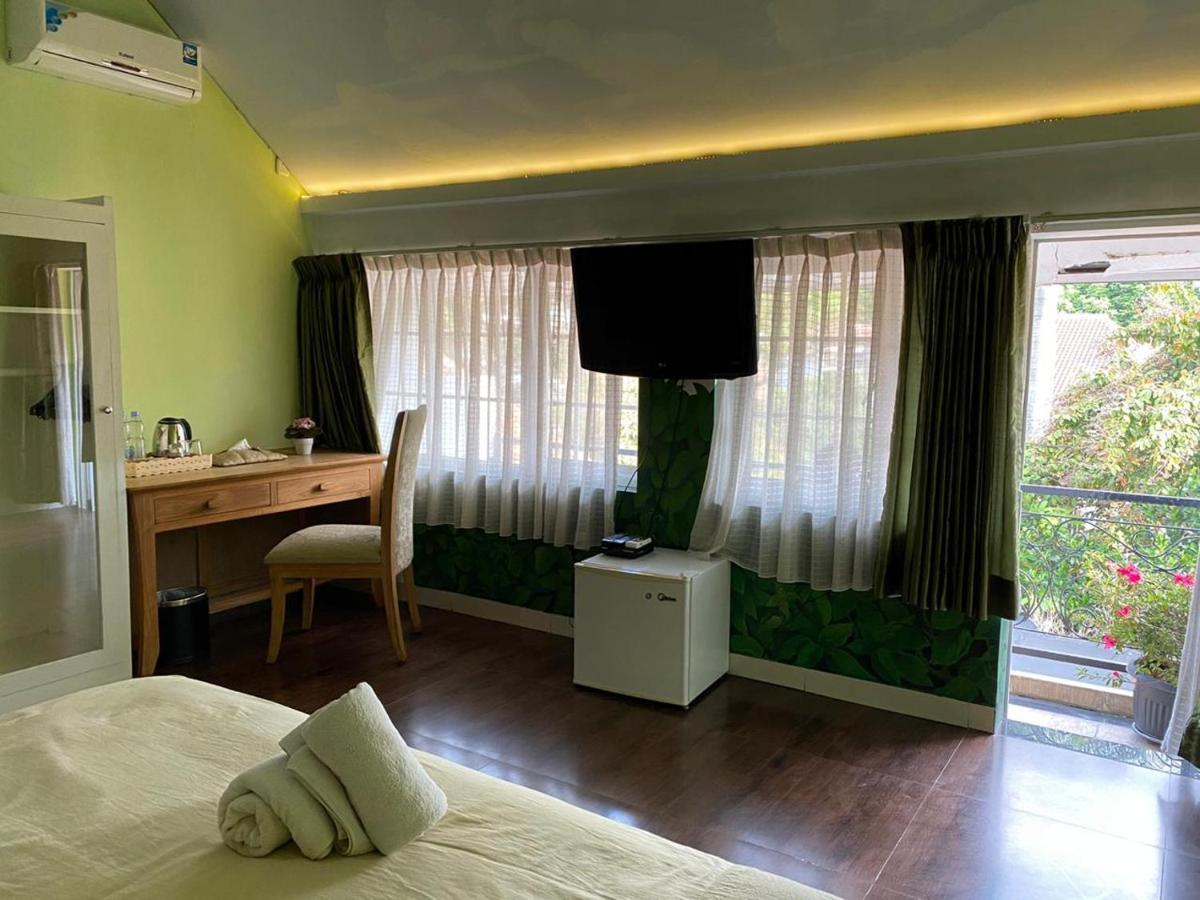 La Nostalgie Boutique Guest House Μπαντούνγκ Εξωτερικό φωτογραφία
