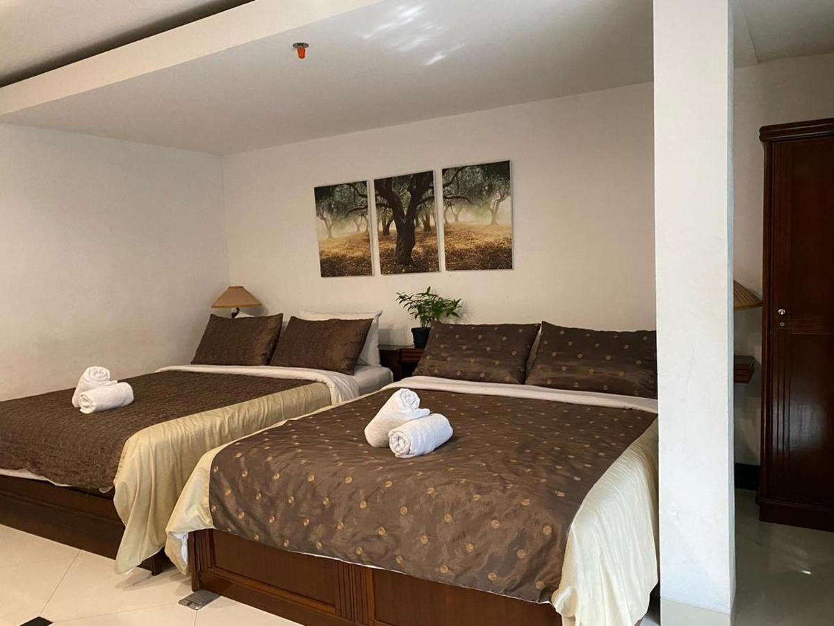 La Nostalgie Boutique Guest House Μπαντούνγκ Εξωτερικό φωτογραφία