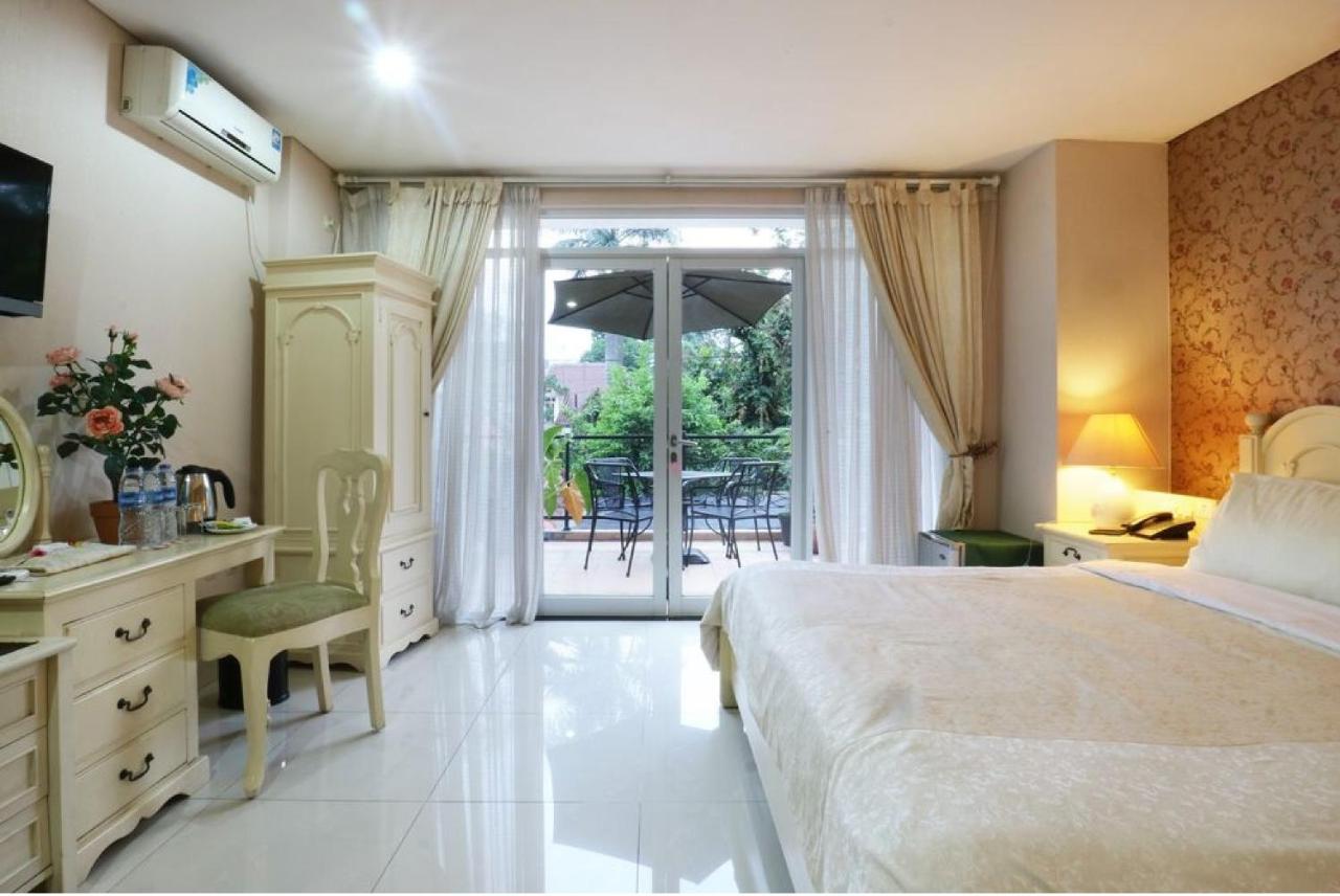 La Nostalgie Boutique Guest House Μπαντούνγκ Εξωτερικό φωτογραφία