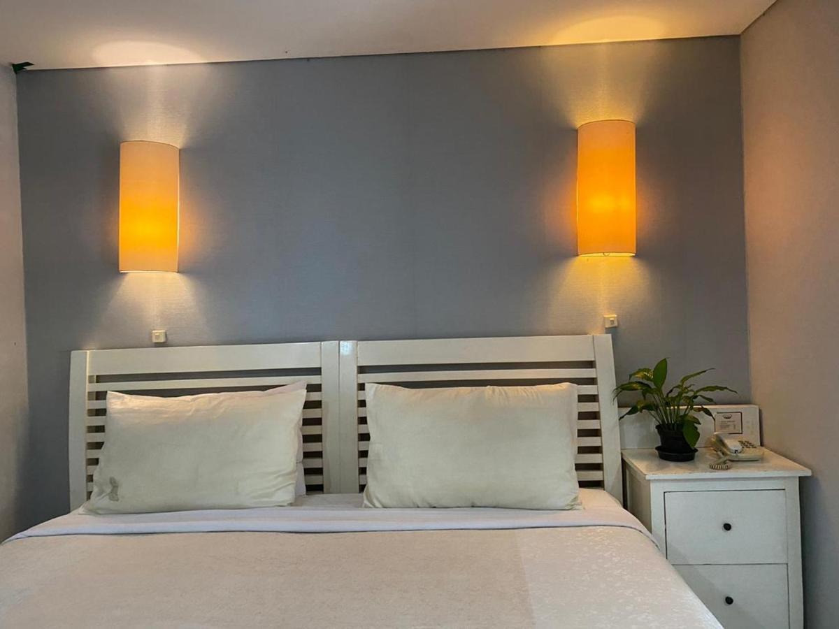 La Nostalgie Boutique Guest House Μπαντούνγκ Εξωτερικό φωτογραφία