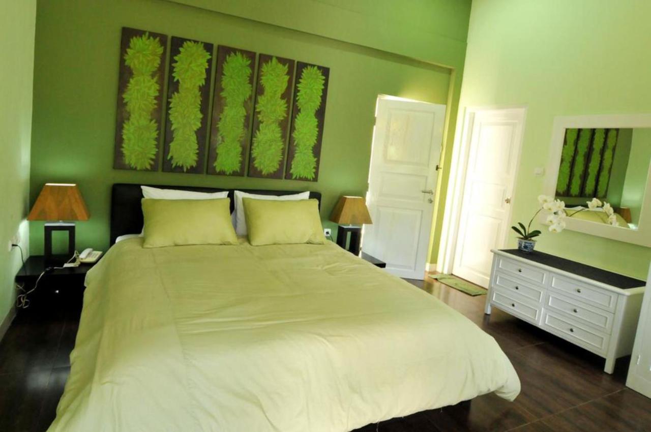 La Nostalgie Boutique Guest House Μπαντούνγκ Εξωτερικό φωτογραφία
